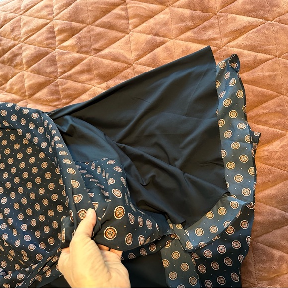 Banana Republic Maxi Skirt size 8 - Picture 6 of 7